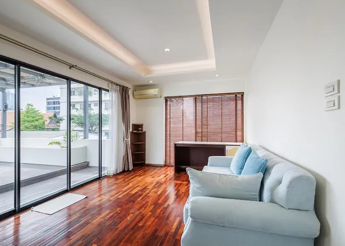 Luxurious 6br With Pool & Games At Sukhumvit *