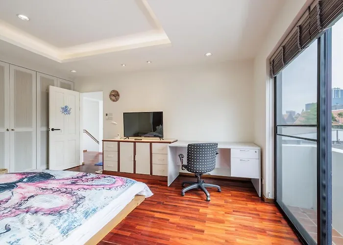 Luxurious 6br With Pool & Games At Sukhumvit Villa Bangkok