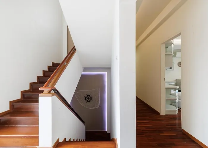 Luxurious 6br With Pool & Games At Sukhumvit Bangkok