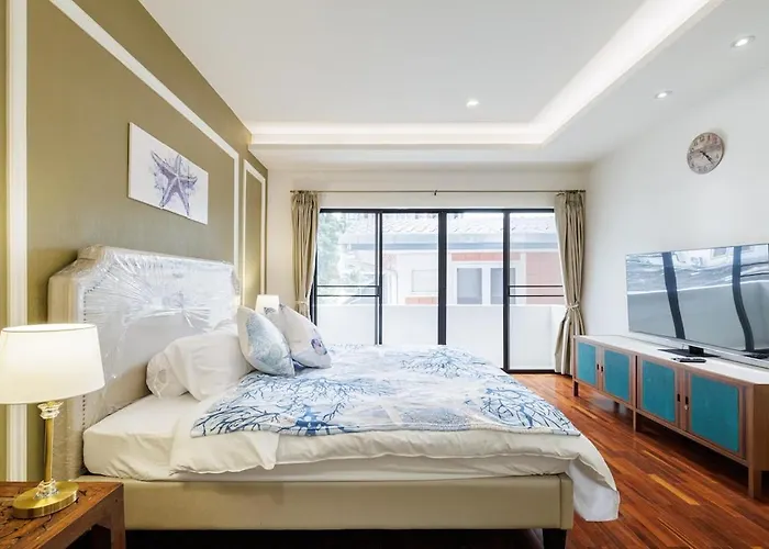 Luxurious 6br With Pool & Games At Sukhumvit Bangkok