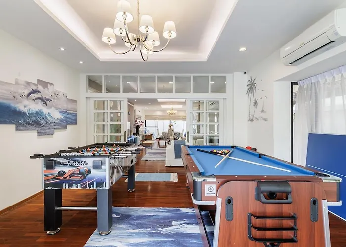 Luxurious 6br With Pool & Games At Sukhumvit