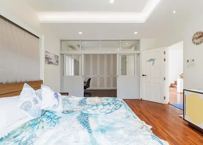 Luxurious 6br With Pool & Games At Sukhumvit Villa *