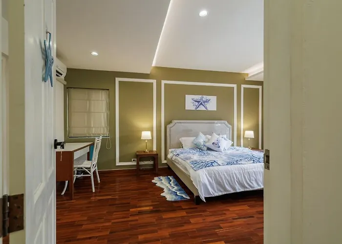 Luxurious 6br With Pool & Games At Sukhumvit