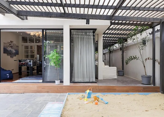 Luxurious 6br With Pool & Games At Sukhumvit Villa Bangkok