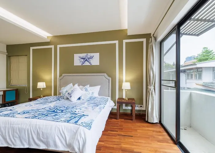 Villa Luxurious 6br With Pool & Games At Sukhumvit *